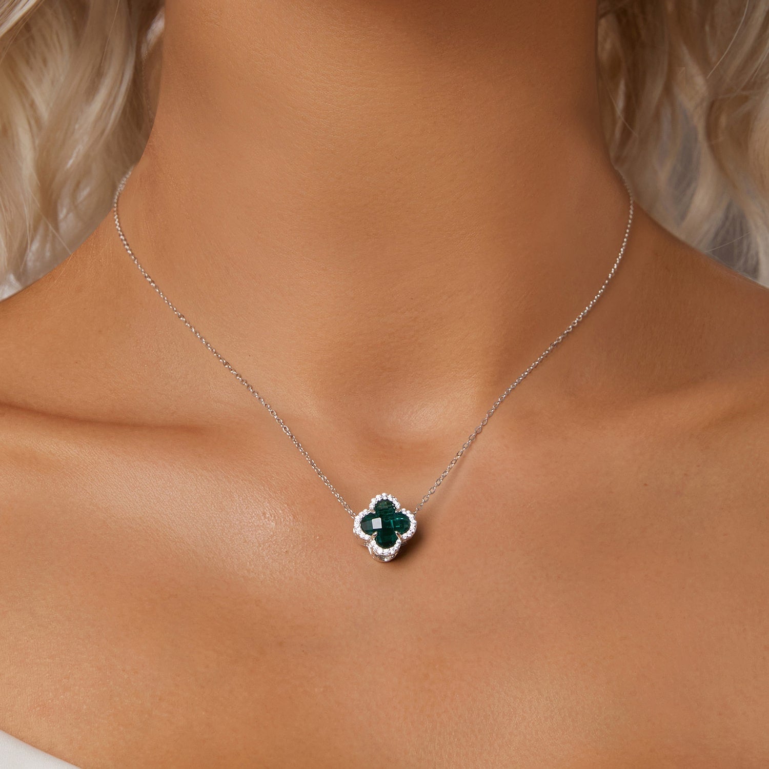 Four Leaf Clover Charm Necklace| Sterling Silver | Verhalo Jewelry