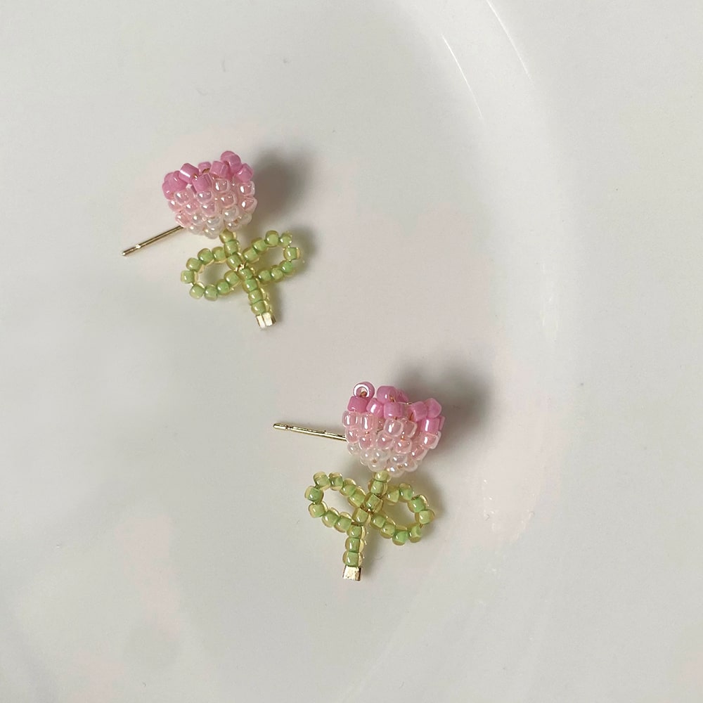 Tulips Handmade Stud Earrings - Verhalo Jewelry-brush pink