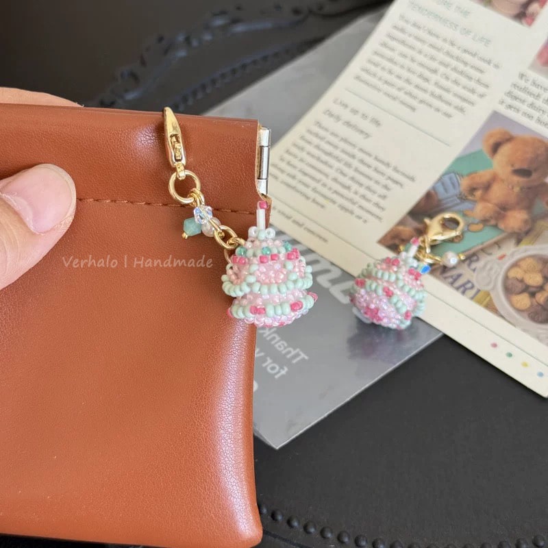 Handmade Chocolate Cake Bag Charm丨Verhalo Jewelry